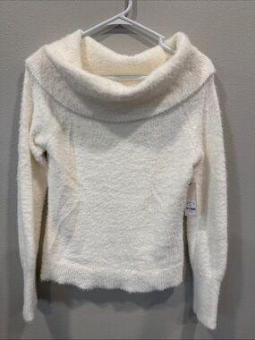Francesca's Collections Cream Fuzzy Cowlneck Sweater